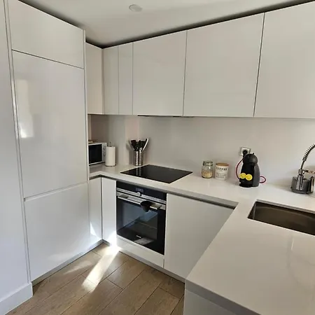 Tres Grand Deux Pieces Marines De Apartamento